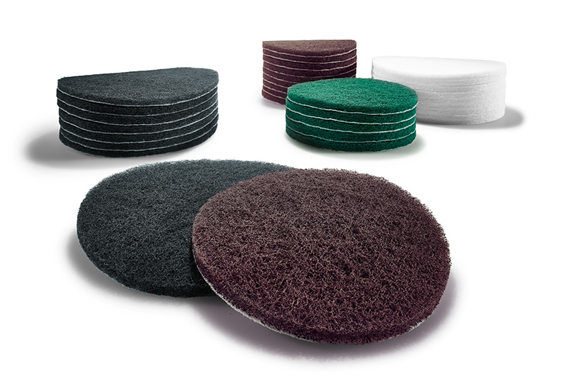 Combinação de diferentes acessórios de velo de lixagem