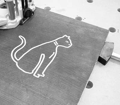 Contorno pronto fresado com tupia