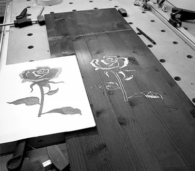 Fresar flor com tupia