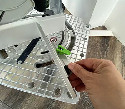 Serras Alternativa para o ajuste do ângulo na serra