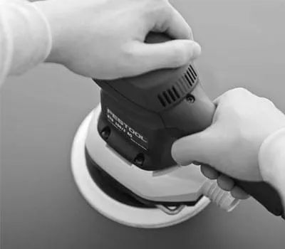 Lixadora Montar o prato de lixar macio