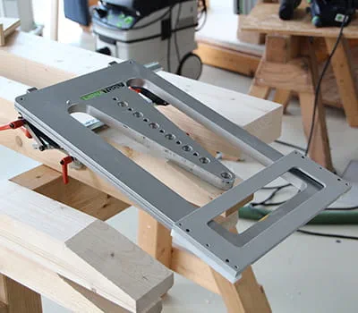 Serra circular colocar o molde