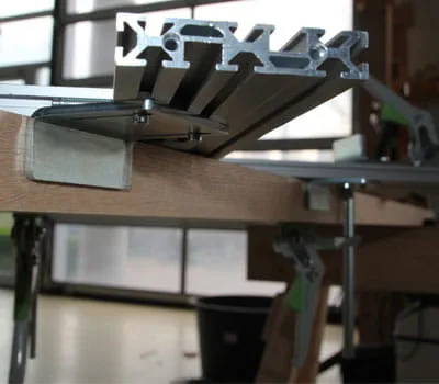 Serra circular Colocar e fixar o molde