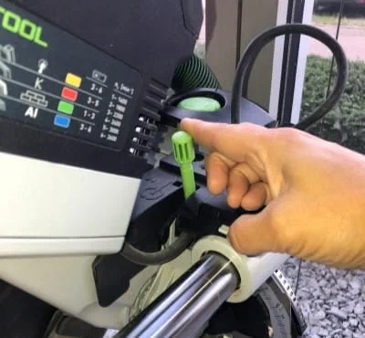 Ajuste da limitação da profundidade do chanfro